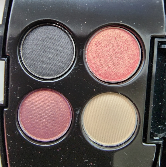 Lancome Gift - Picture 2 of 10